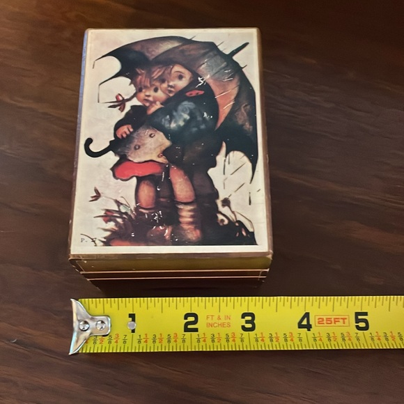 Vintage Hummel music box - Picture 11 of 11